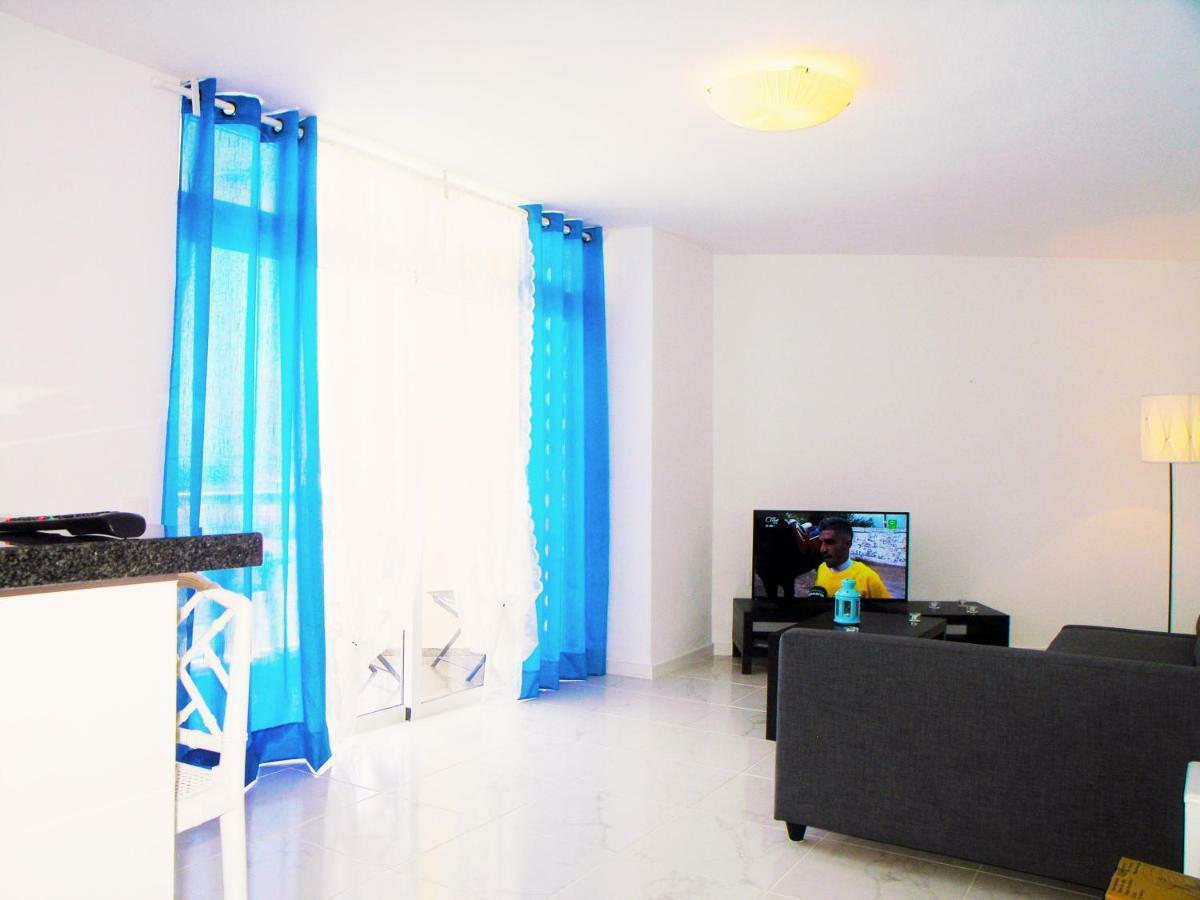 Apartment In Torres De Yomely Complex Playa de las Américas Extérieur photo